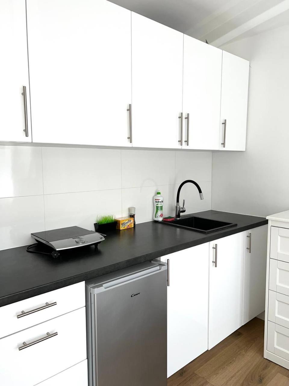 Quiet Apartment Near The Park, Metro, Centre, Wi-Fi - By Hik Apartments Warszawa Zewnętrze zdjęcie
